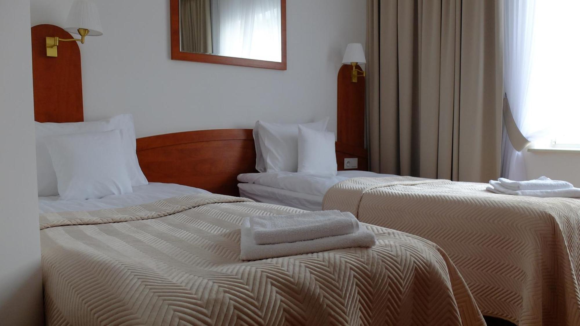 Hotel Maxim Kwidzyn Luaran gambar