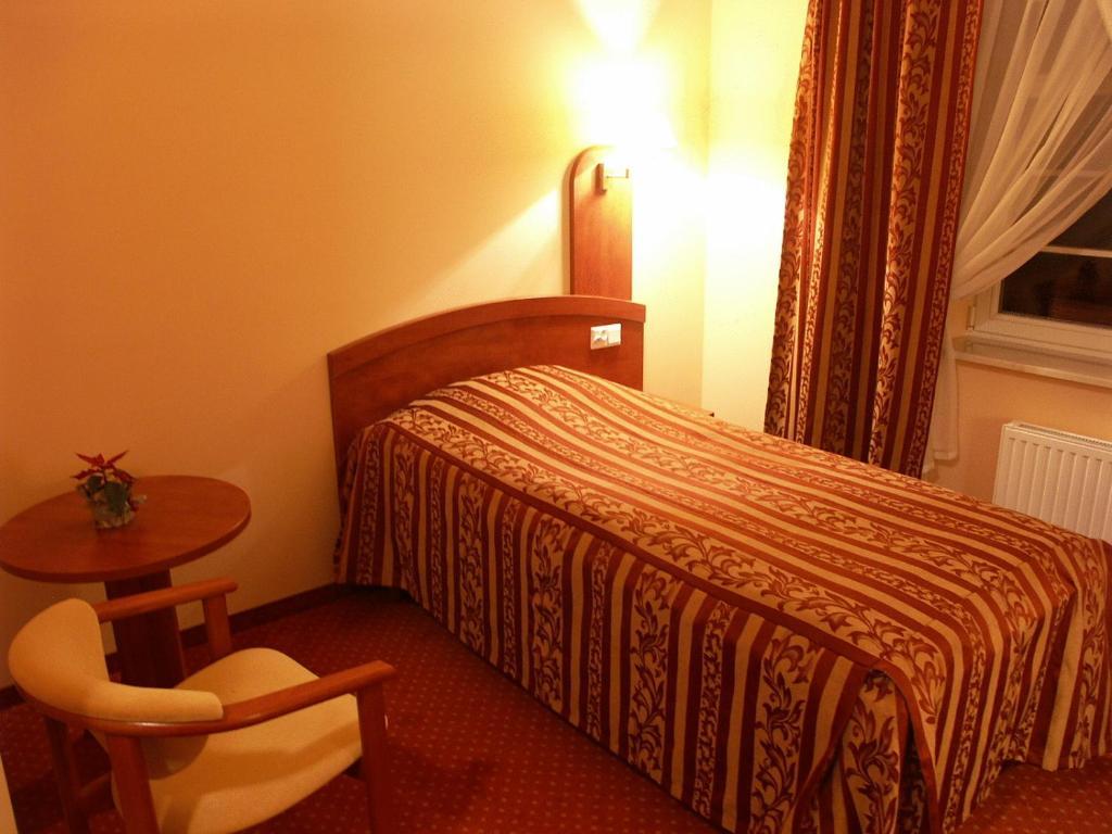 Hotel Maxim Kwidzyn Luaran gambar
